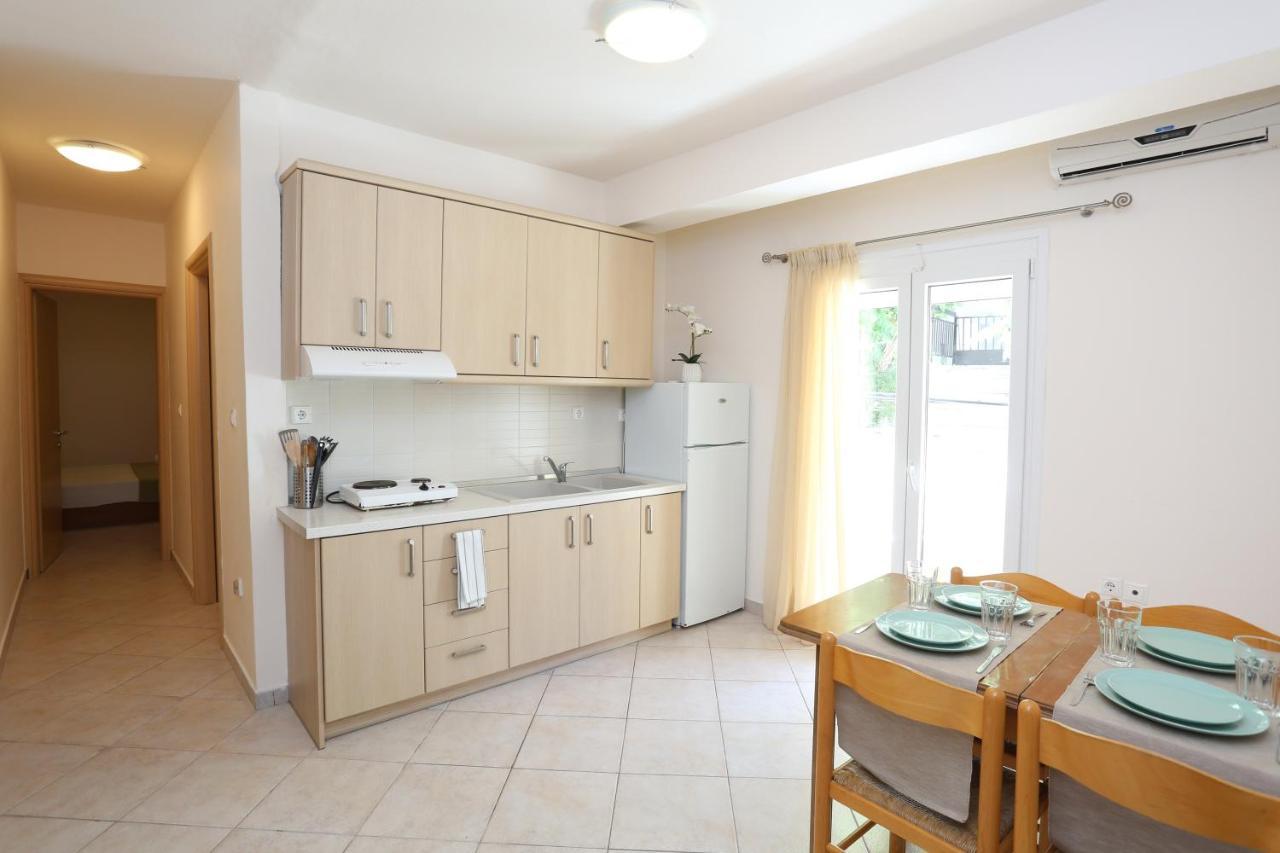 Palia Platia Apartments Pefkochori Luaran gambar