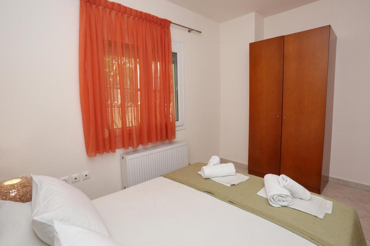 Palia Platia Apartments Pefkochori Luaran gambar