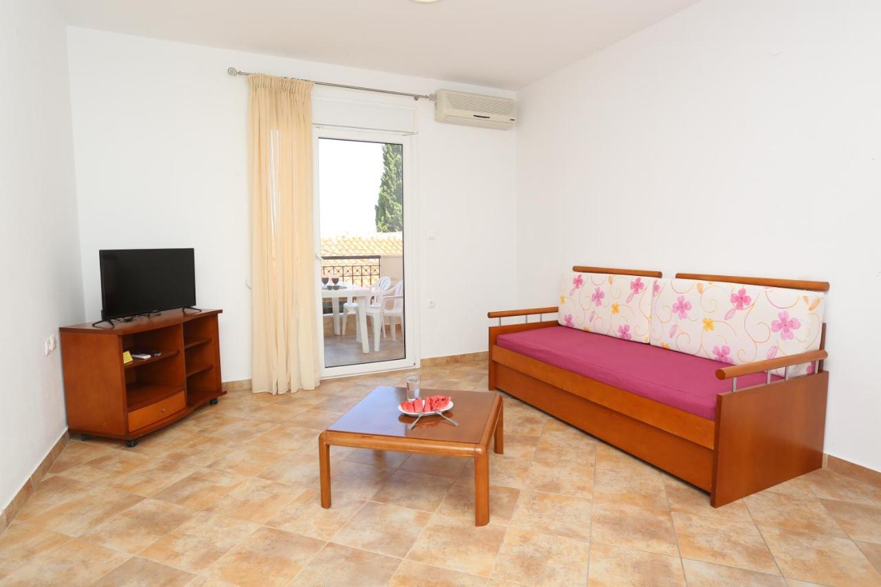 Palia Platia Apartments Pefkochori Luaran gambar